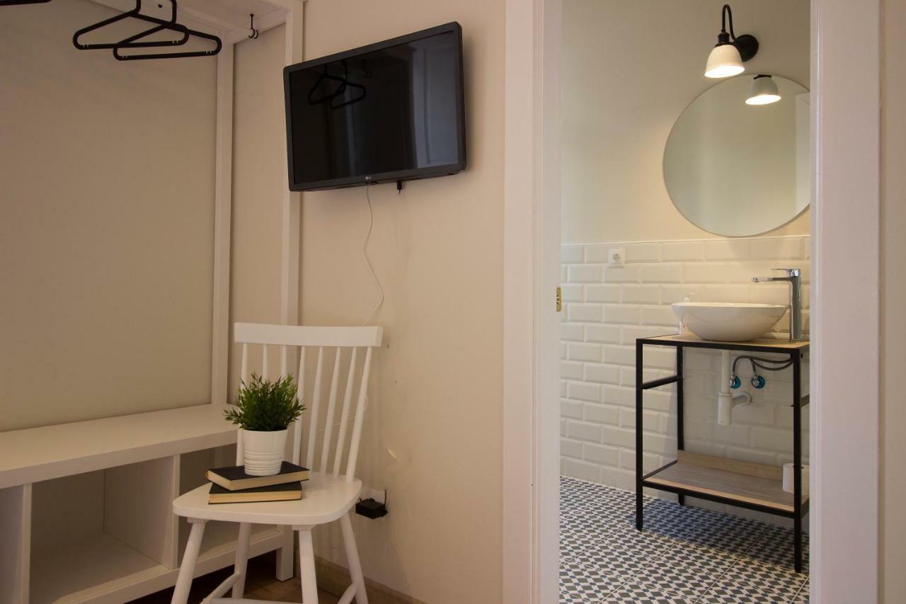 Hostal Lierganes Fluviarium Rooms 外观 照片