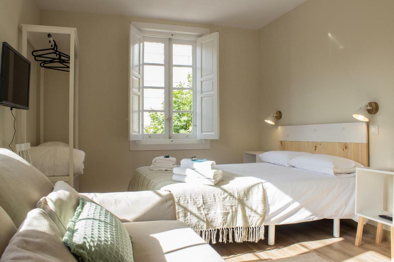 Hostal Lierganes Fluviarium Rooms 外观 照片