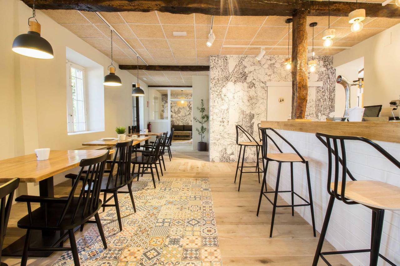 Hostal Lierganes Fluviarium Rooms 外观 照片